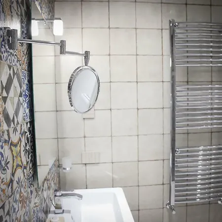 Urban Relax Bed & Breakfast Favara